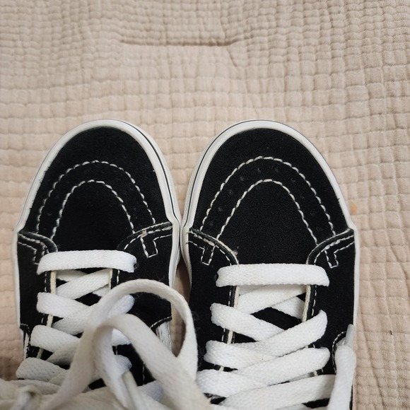 Vans Kids Black Casual Shoes High Hi Top Skate Sneakers Size 11 Gnarly Dude - Picture 7 of 10